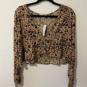 Floral long sleeve cropped shirt